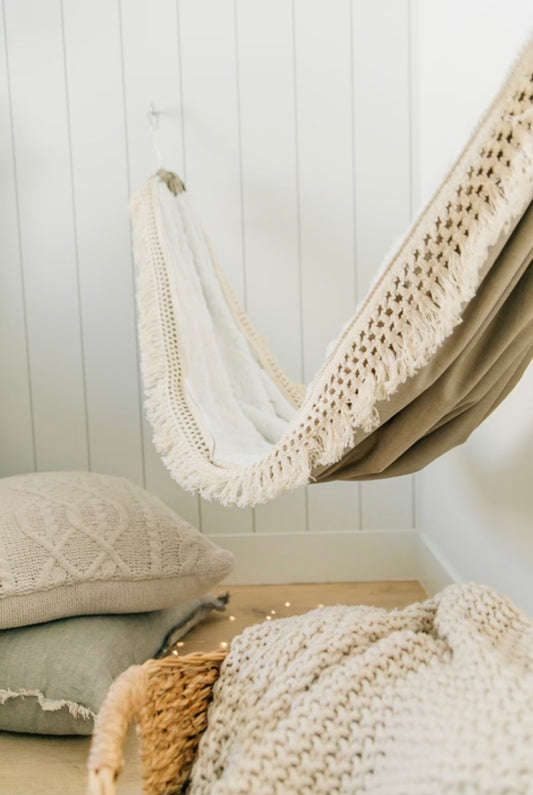 Kid’s swing. Indoor hammock. 